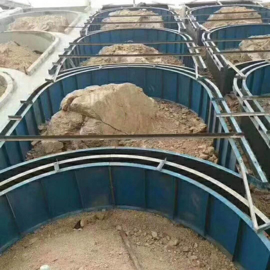 1631496661445909.jpg 拱形護(hù)坡模具1.jpg